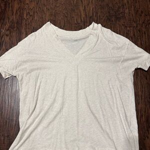aerie Light Cream V-Neck Short Sleeve Top